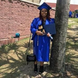 Meet your Posher, June